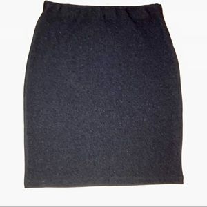 F21 - Black Pencil Skirt - S